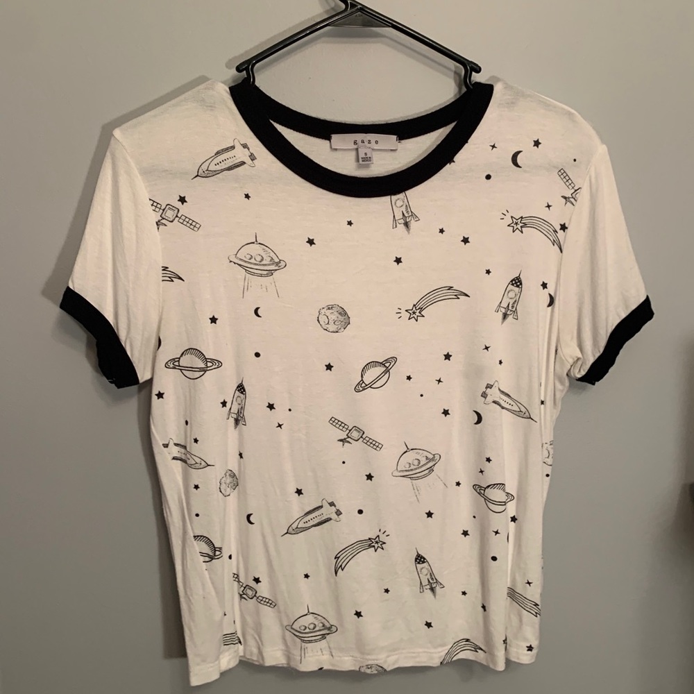 Space tee